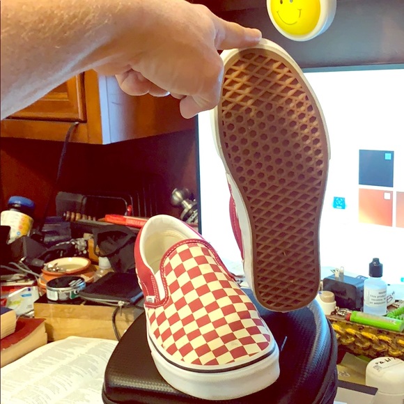 Burgundy Checkered Vans - Picture 1 of 4